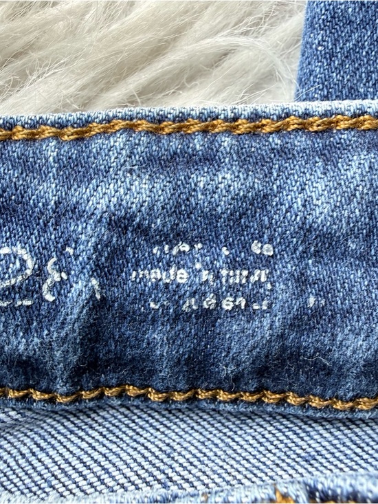 Anthropologie Pilcro The Yaya Raw Hem Denim Mid Rise Jeans Women's Size 28 - Picture 5 of 9